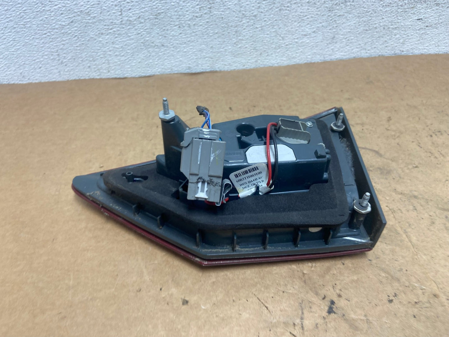 2013 to 2016 Ford Fusion Left Driver Side Tail Light Inner AD5260 LK4