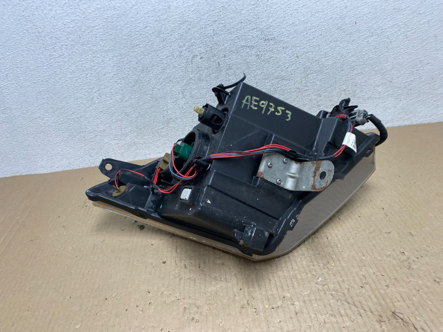2010 - 2012 Nissan Sentra Halogen Left Driver LH Side Black Headlight AE9753 DW7
