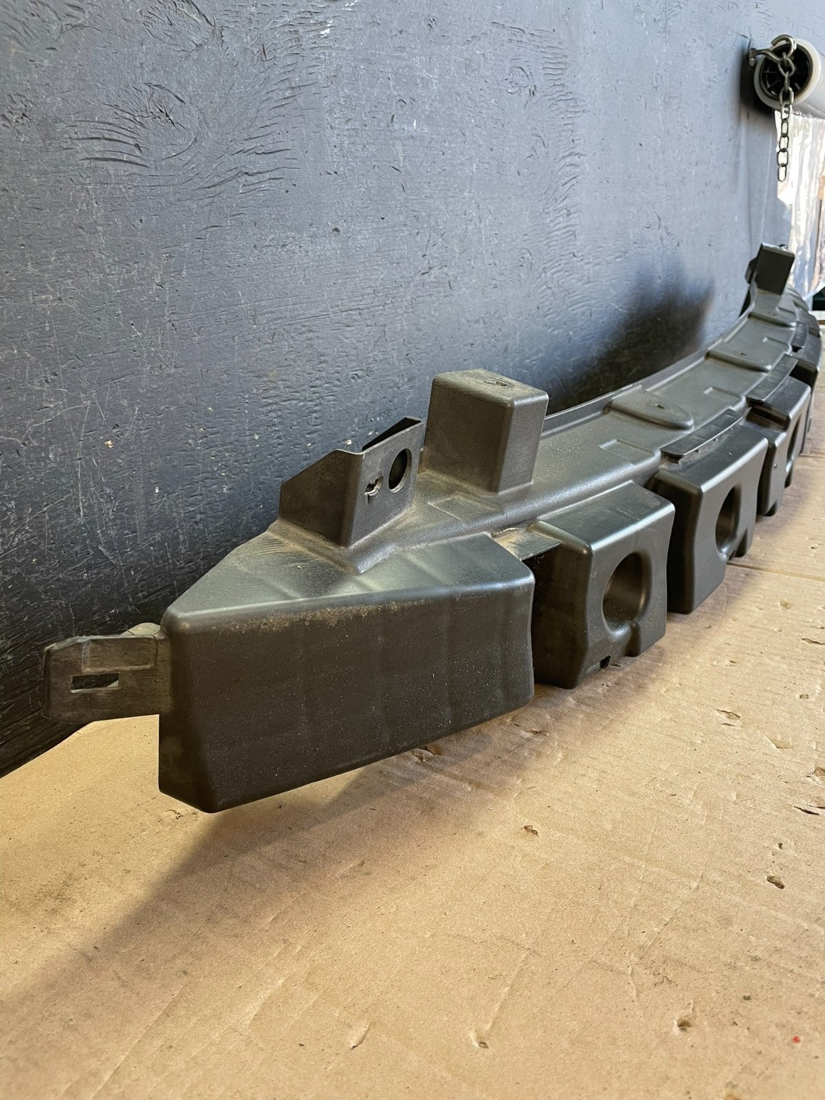 2007 2008 2009 2010 Ford Edge Front Bumper Impact Energy Absorber AD8585 DG2