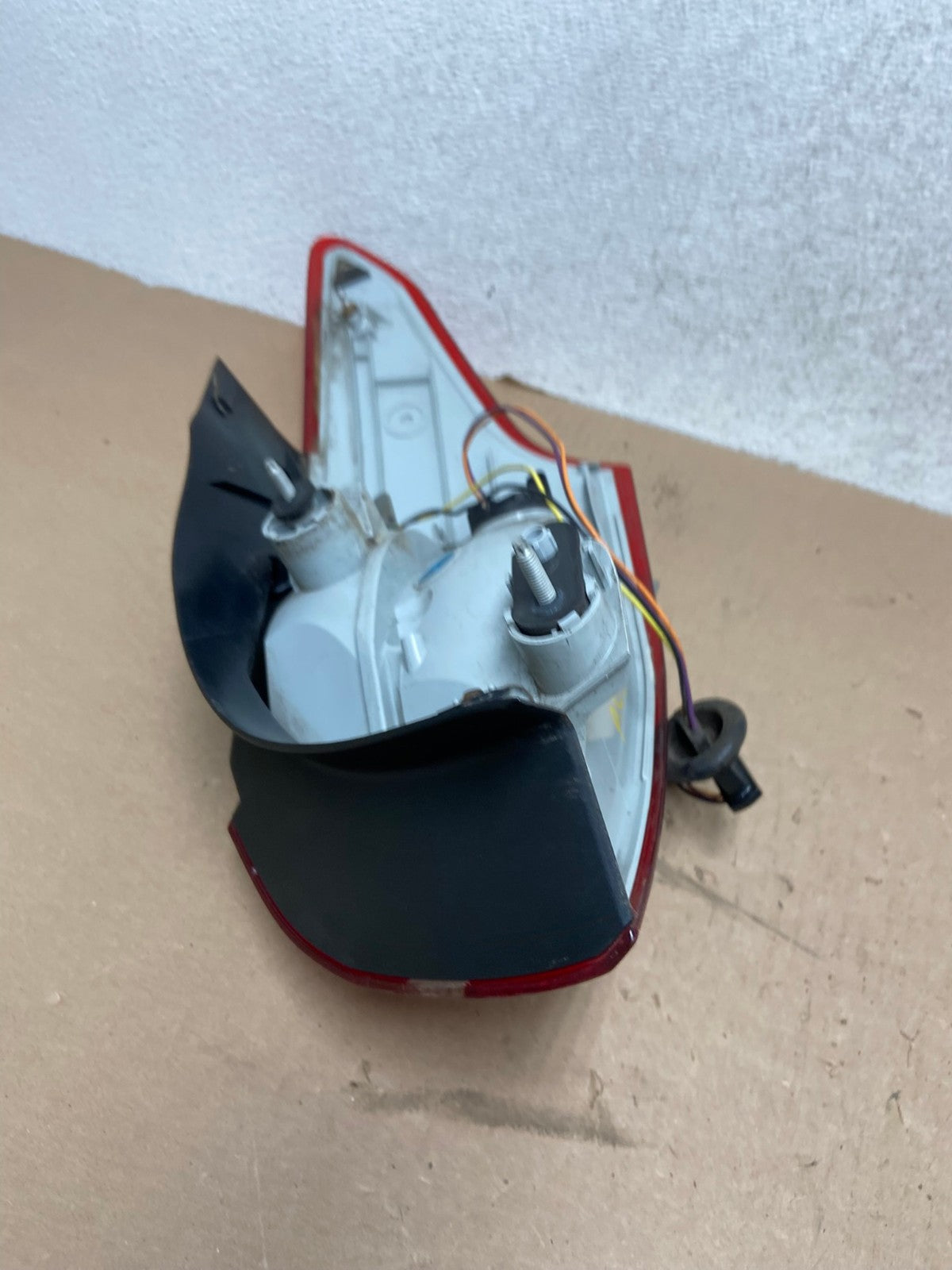 2015 - 2018 Ford Focus Sedan Left Driver LH Tail Light AG3385 LK4