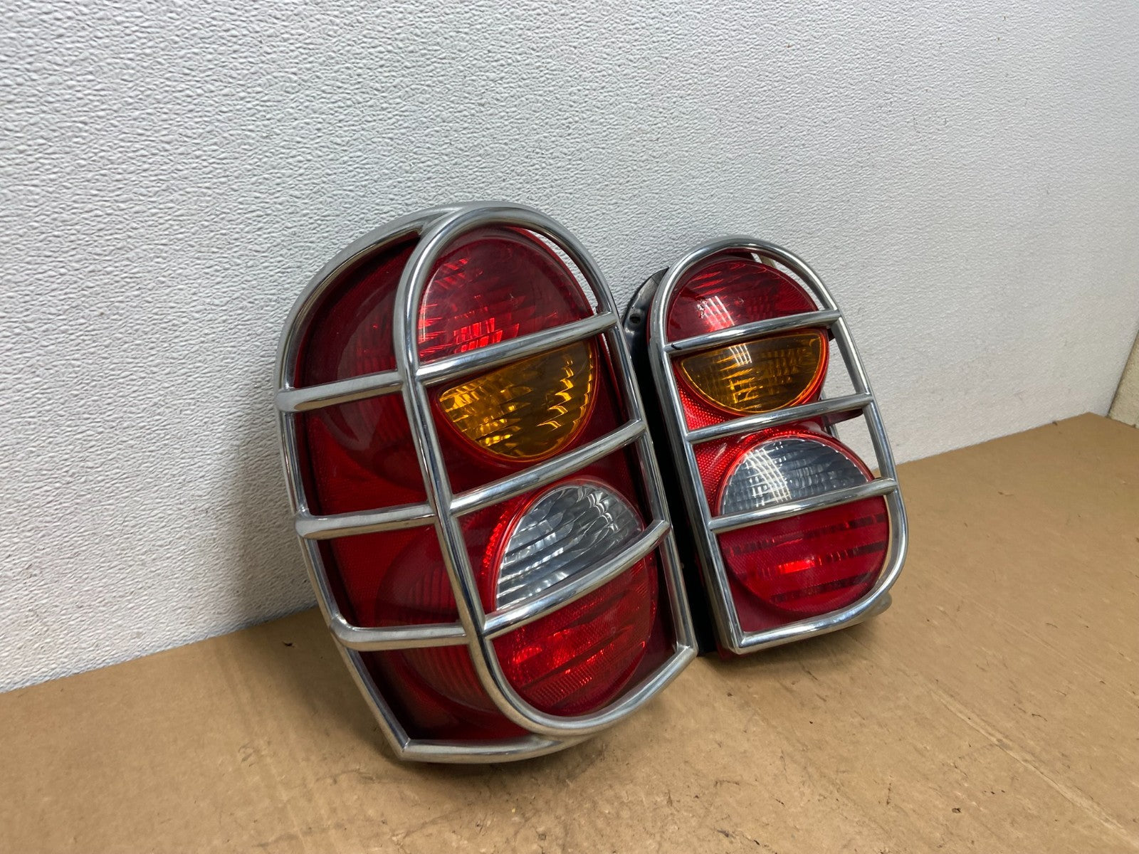 2002 2003 2004 Jeep Liberty Left+Right Side Tail Lights AD1331 DW2