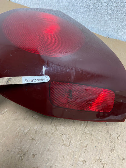 2000 - 2005 Chevrolet Impala Left Driver Lh Side Tail Light AD8785 LK3