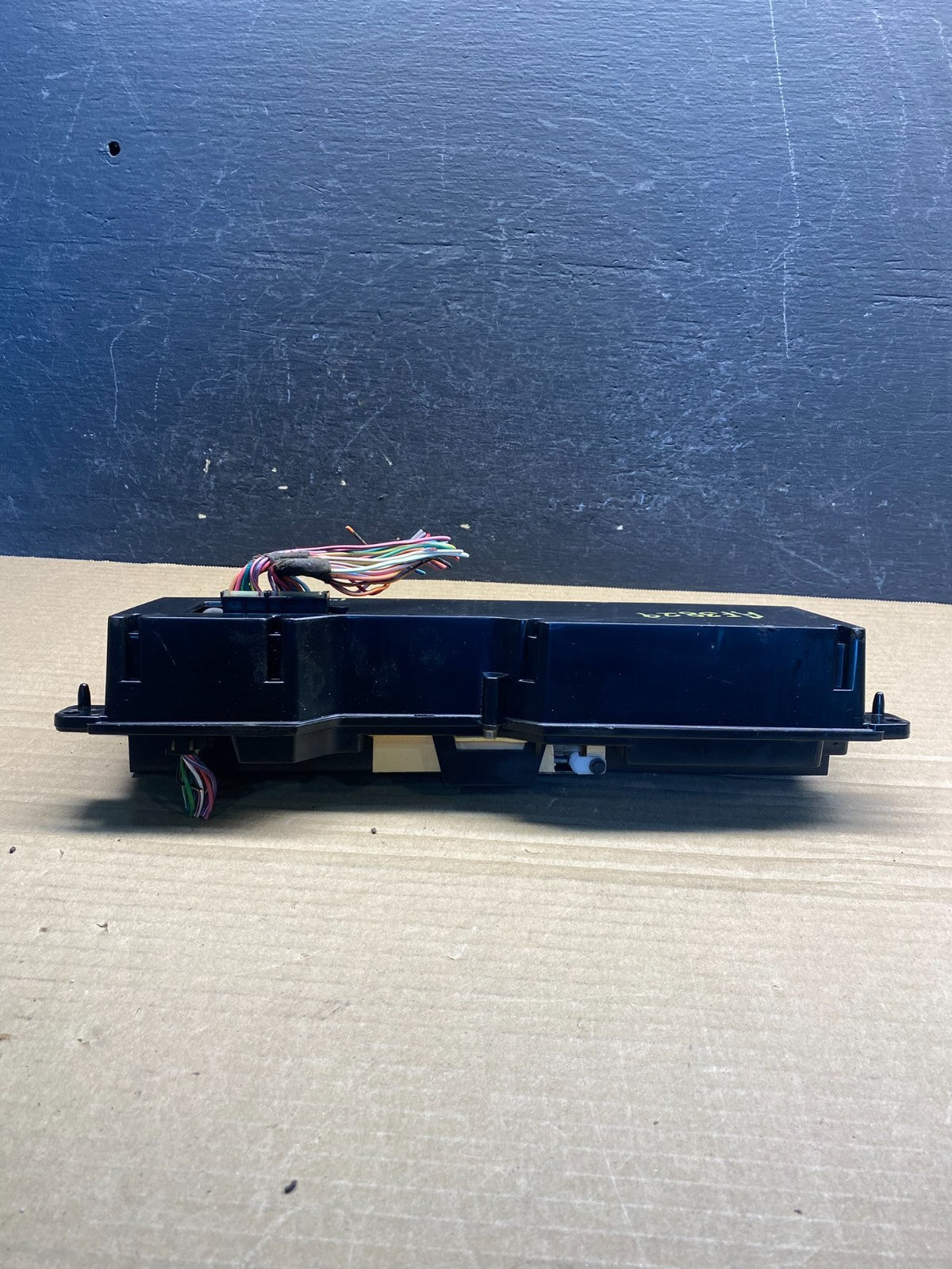 1993 to 1994 Lincoln Town Car Speedometer Gauge Cluster AF3829 DW4