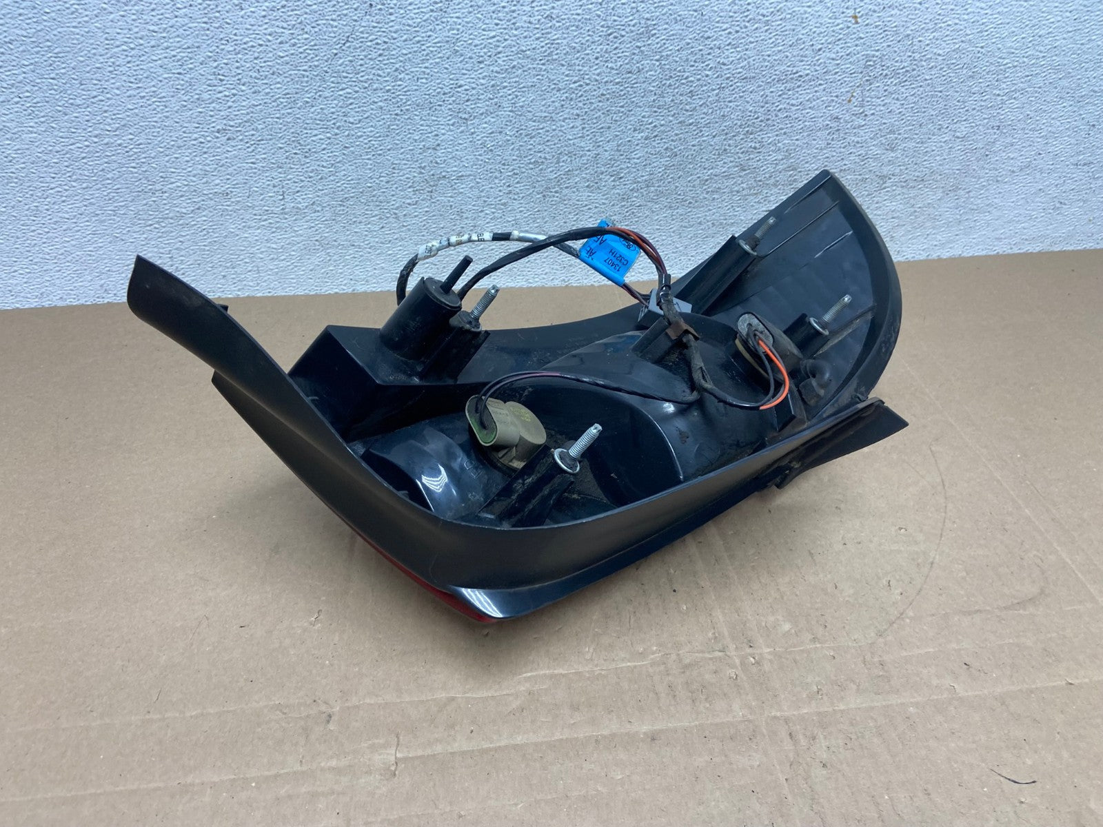 2000 - 2003 Mercury Sable Sedan Right Passenger Rh Side Tail Light AE4974 LK4