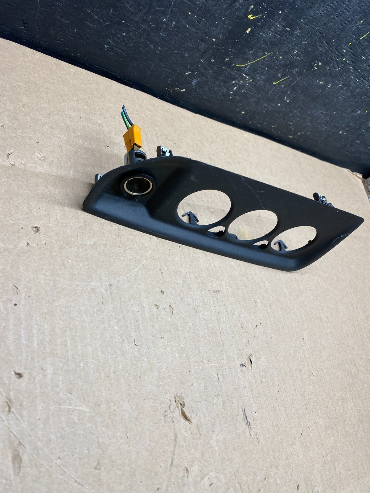 2014 to 2018 Ford Transit 150 Heater Control AC Trim Cover 12v Outlet T4434 DG2