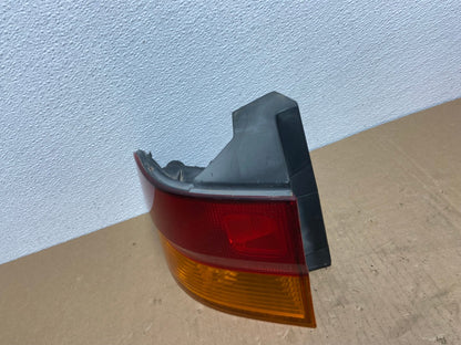 2002 2003 2004 Honda Odyssey Left Driver LH Side Tail Light AB6469 LK1