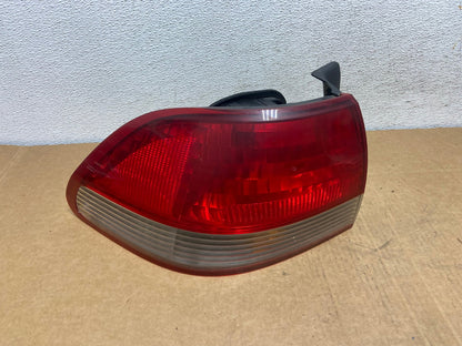 2001 to 2002 Honda Accord Sedan 4door Left Driver LH Tail Light AD5430 LK0