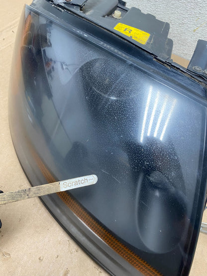 2000 to 2006 Audi TT Right Passenger RH Side Halogen Headlight Oem R1284 DW3