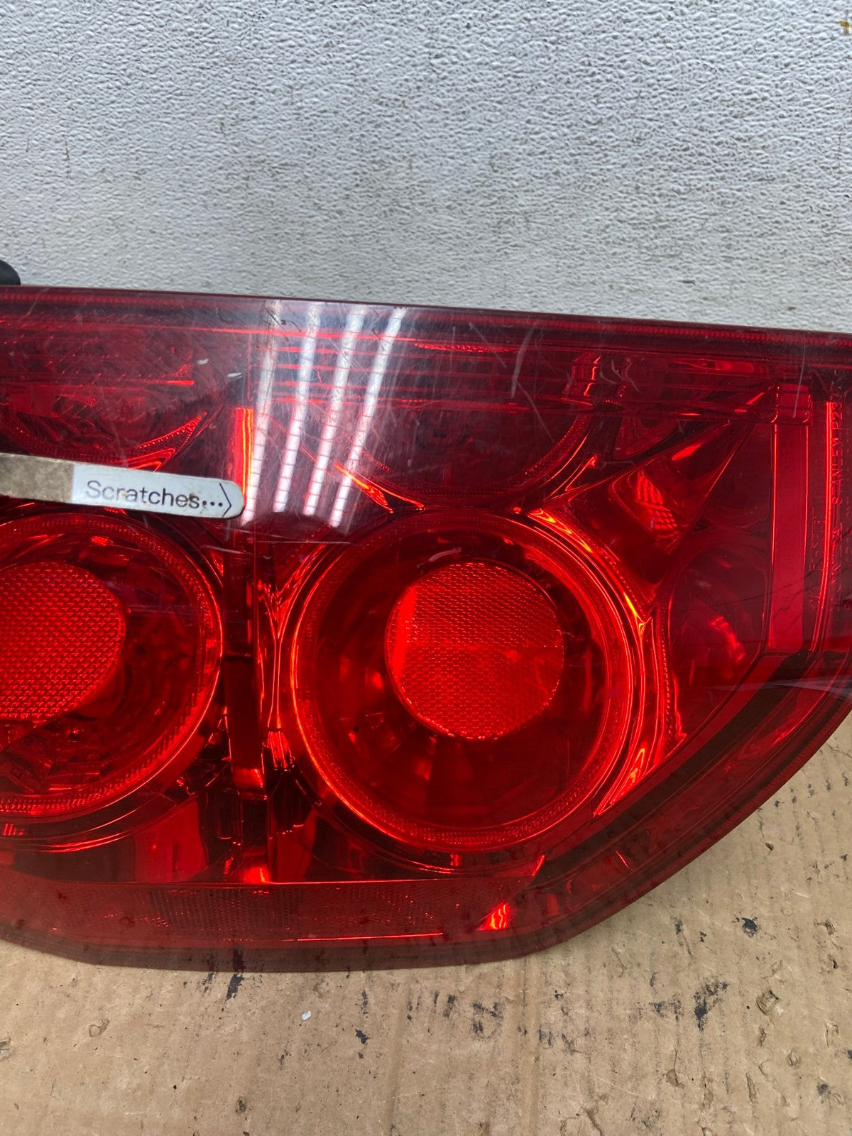 2003 2004 2005 Honda Pilot Left Driver LH Side Tail Light AD2393 LK3