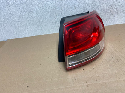2016 to 2018 Kia Sorento Right Passenger RH Side Tail Light ae5008 DG2