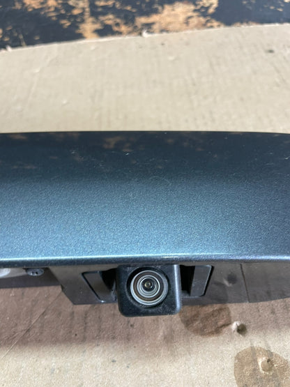 2008-2012 Buick Enclave Trunk Lid Finish Panel Moulding w/ Camera OEM AA1963 DG5