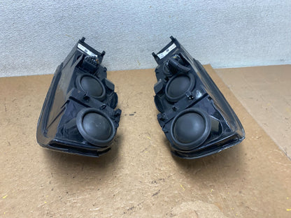2000 to 2005 Chevrolet Impala Left+Right Set Headlights Halogen S7730 DW8