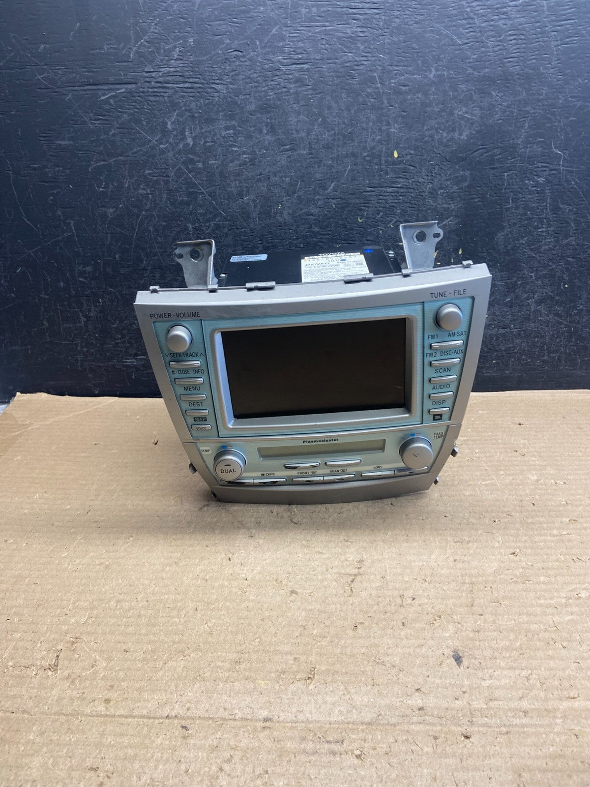 2007 to 2009 Toyota Camry Radio CD Player Climate Control Bezel ah5425 DG0