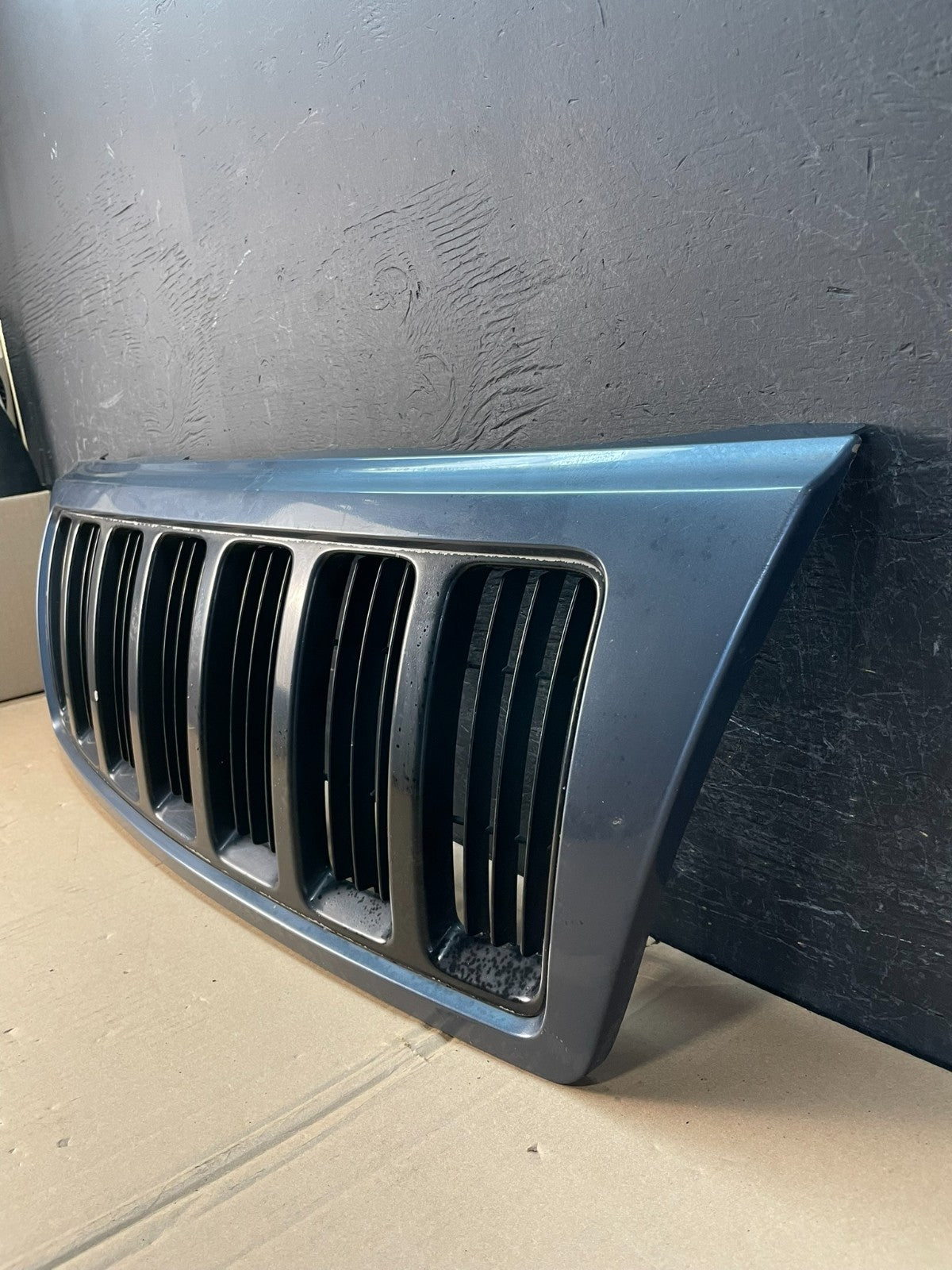 1999 to 2003 Jeep Grand Cherokee Front Upper Grill Grille ad8378 DG1