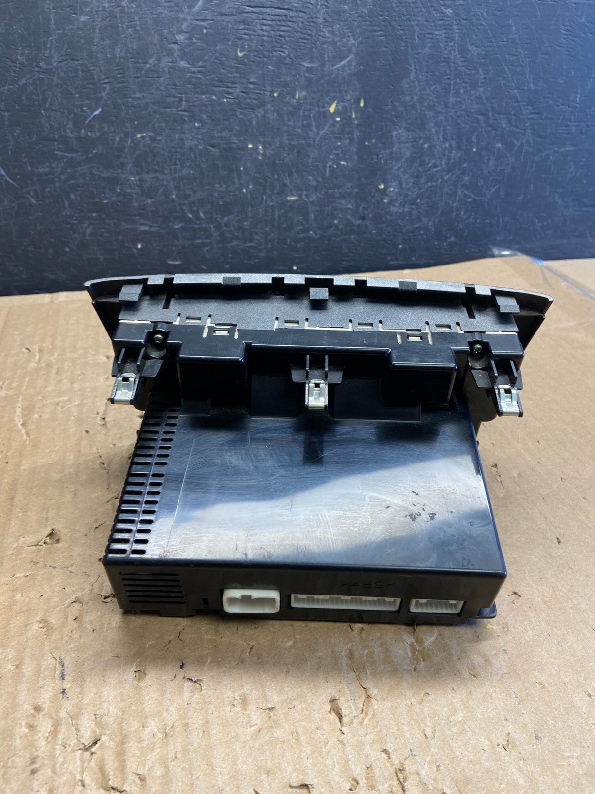 2002 - 2003 Lexus ES300 Center Dash A/C AC Heater Climate Control Unit ad6785 DG5