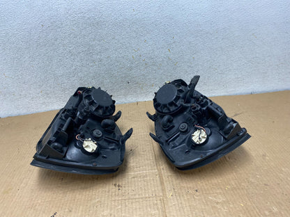 2001-2003 Hyundai Santa Fe Left+Right Headlights Halogen AI7933 DW7