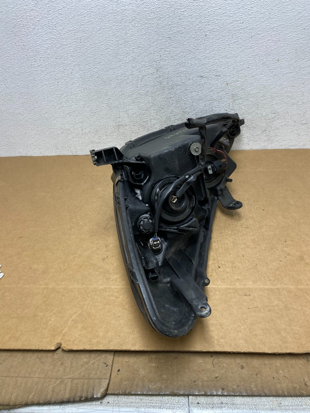2002 - 2004 Lexus Es300 Es330 Right Passenger Headlight Halogen AD4633 DW6