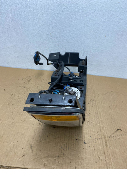 1994 1995 1996 Cadillac Deville Right Passenger Halogen Headlight AC8155 DW5