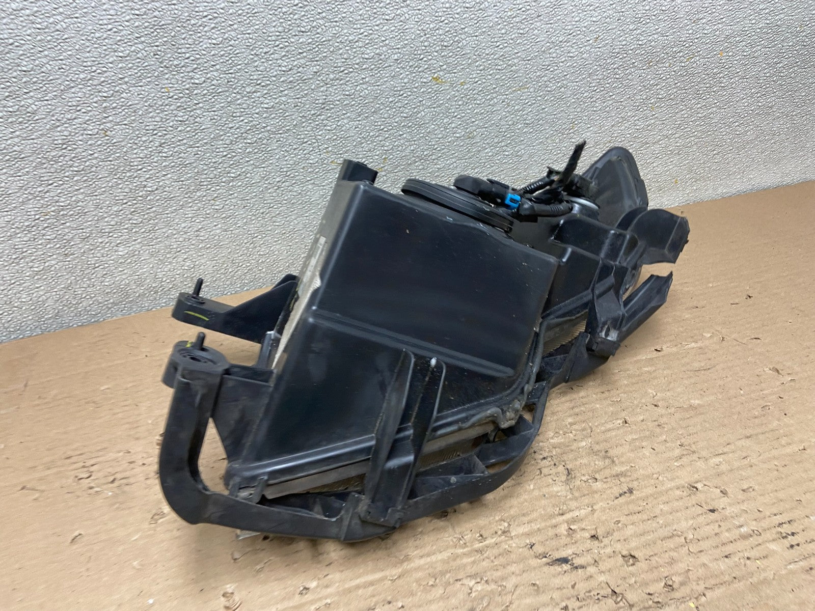 2007 to 2010 Ford Edge Right Passenger RH Halogen Headlight AA9517 DW7