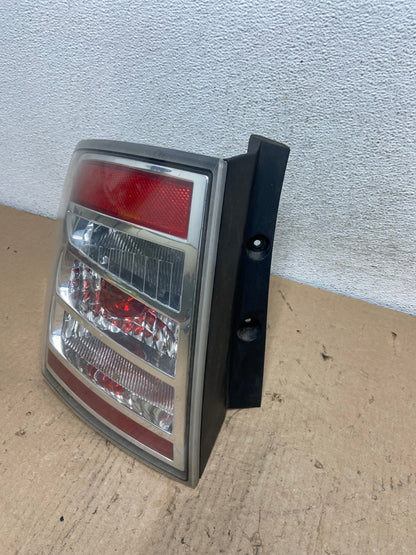 2007 to 2010 Ford Edge Tail light Left Driver Side AF3314 LK1