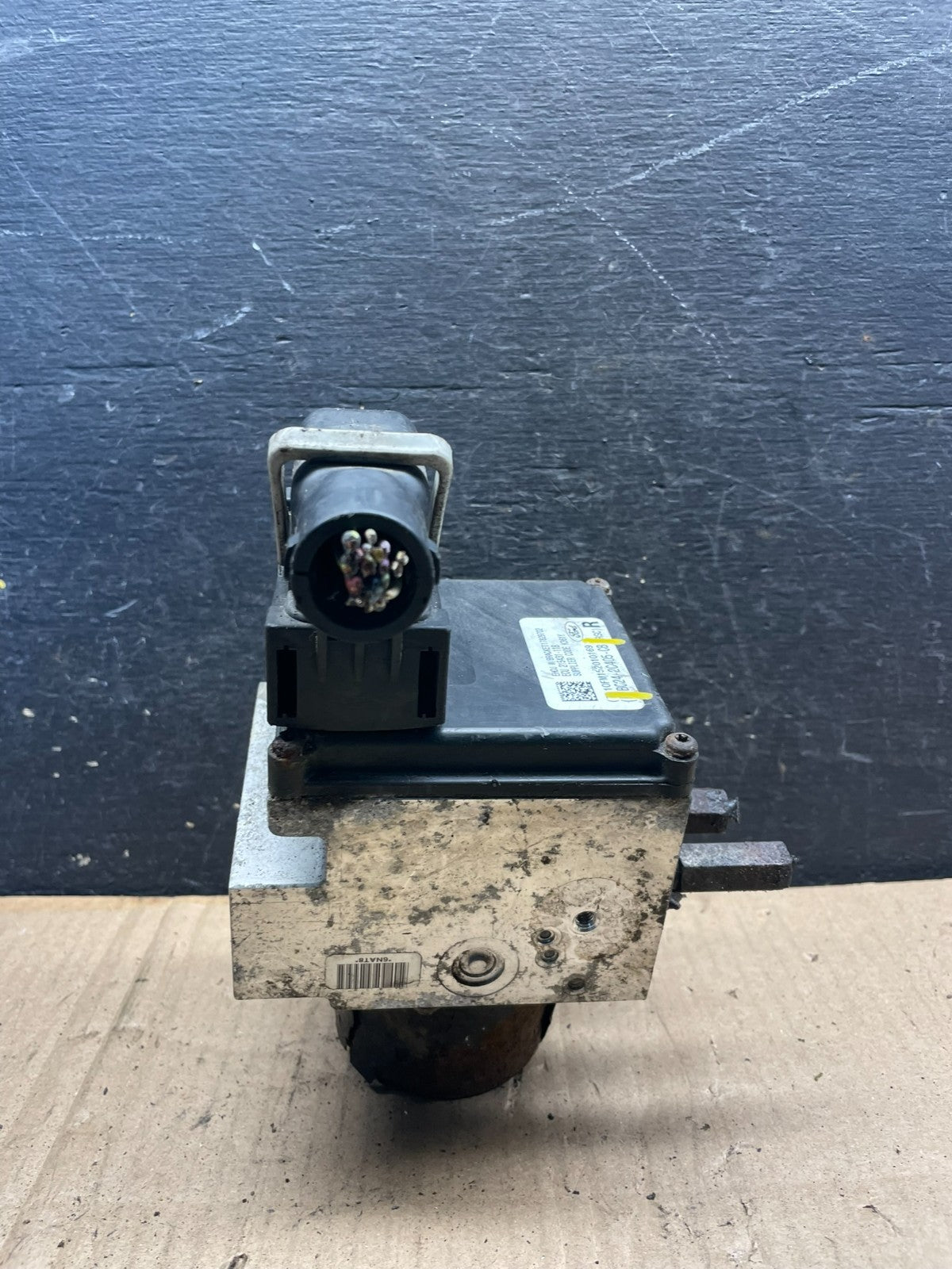 2011 - 2014 Ford E250 E350 Van  ABS Anti Lock Brake Pump Module Oem S4763 DG3