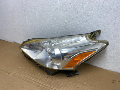 2012 2013 2014 Toyota Prius V Left Driver LH Side Halogen Headlight AD3954 DW1