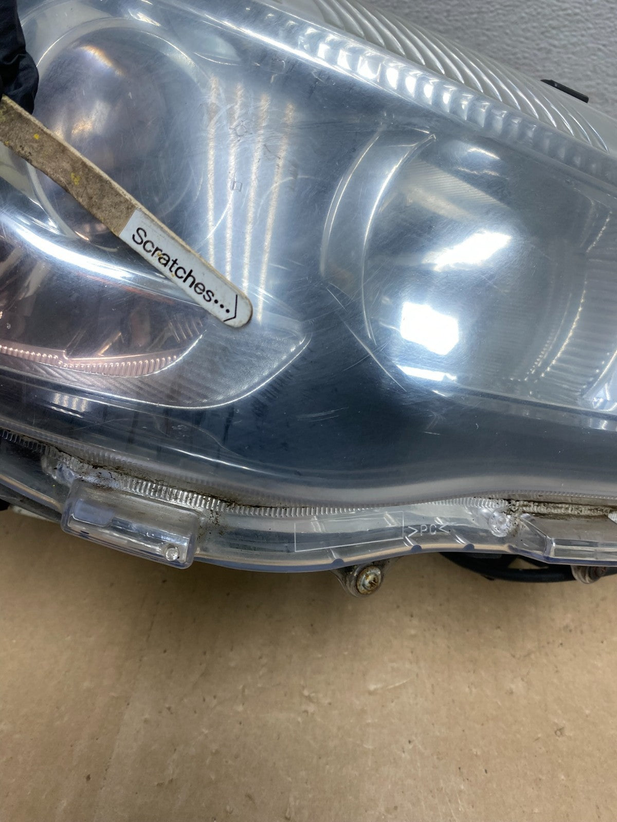2011 - 2019 Mitsubishi Outlander Sport Right Passenger Xenon Headlight AC5631 DW3