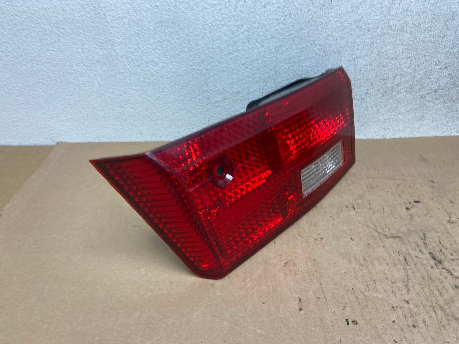 2005 Honda Accord Sedan Right Passenger Inner Tail Light AE6450 LK2