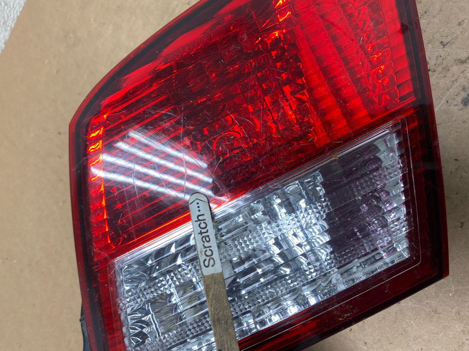 2002-2004 Infiniti i35 Inner Right Passenger Rh Side Tail Light OEM O9797 DW3
