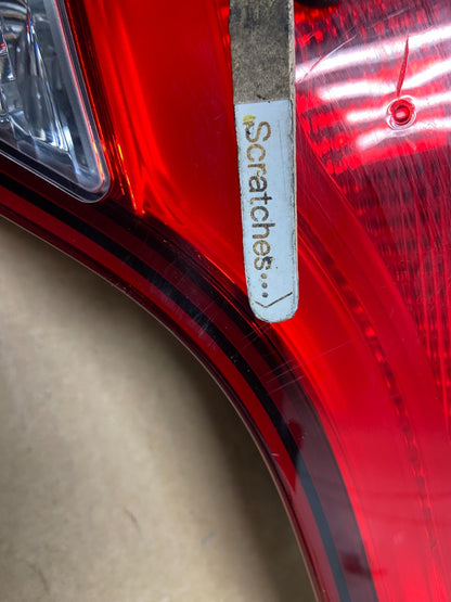 2014 - 2015 Kia Sorento Left Driver LH Side Inner Tail Light AH4416 DW3