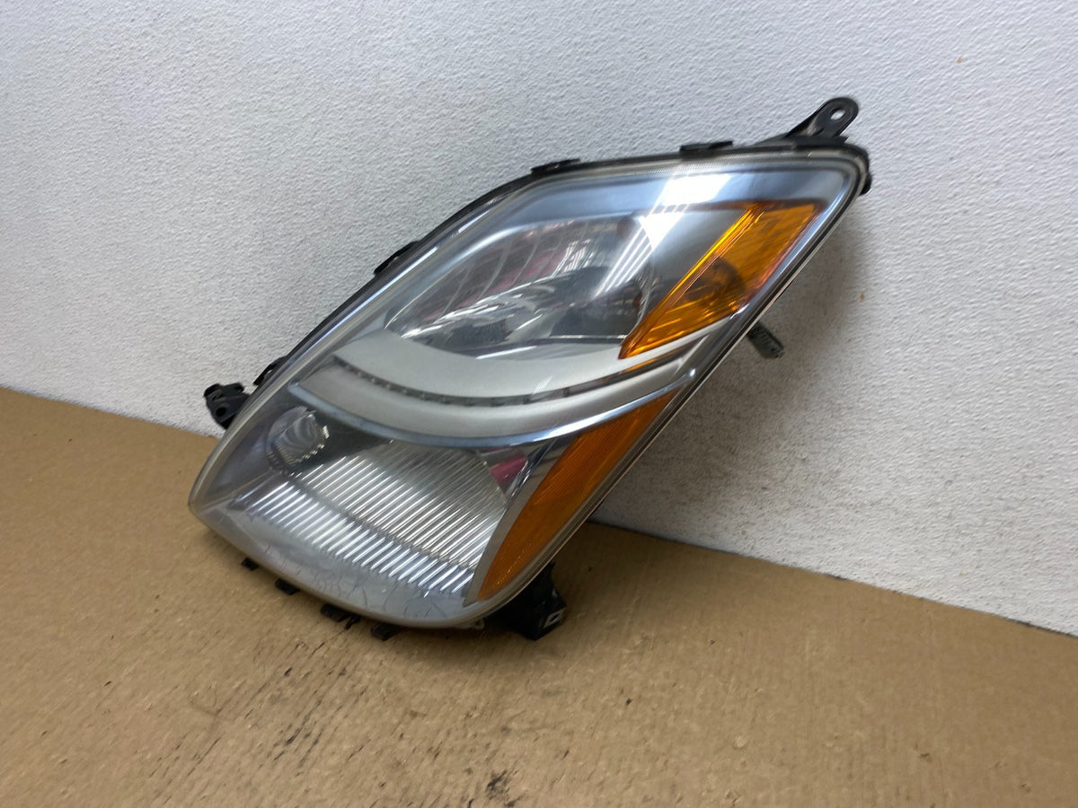 2006-2009 Toyota Prius Left Driver LH Side Blue Headlight Halogen AG3246 DW1