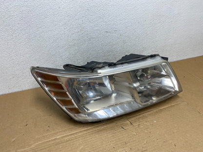 2009 to 2017 Dodge Journey Headlight Right Passenger Rh Halogen AD3895 DW2