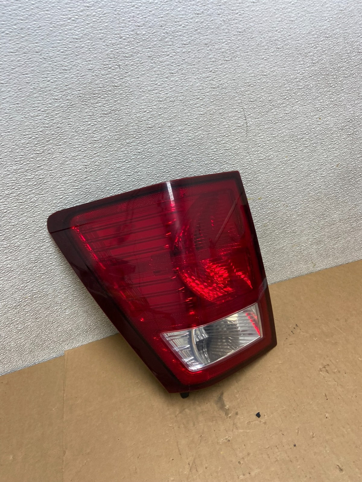 2007 to 2010 Jeep Grand Cherokee Left Driver Lh Tail Light Oem Z6748 DW2