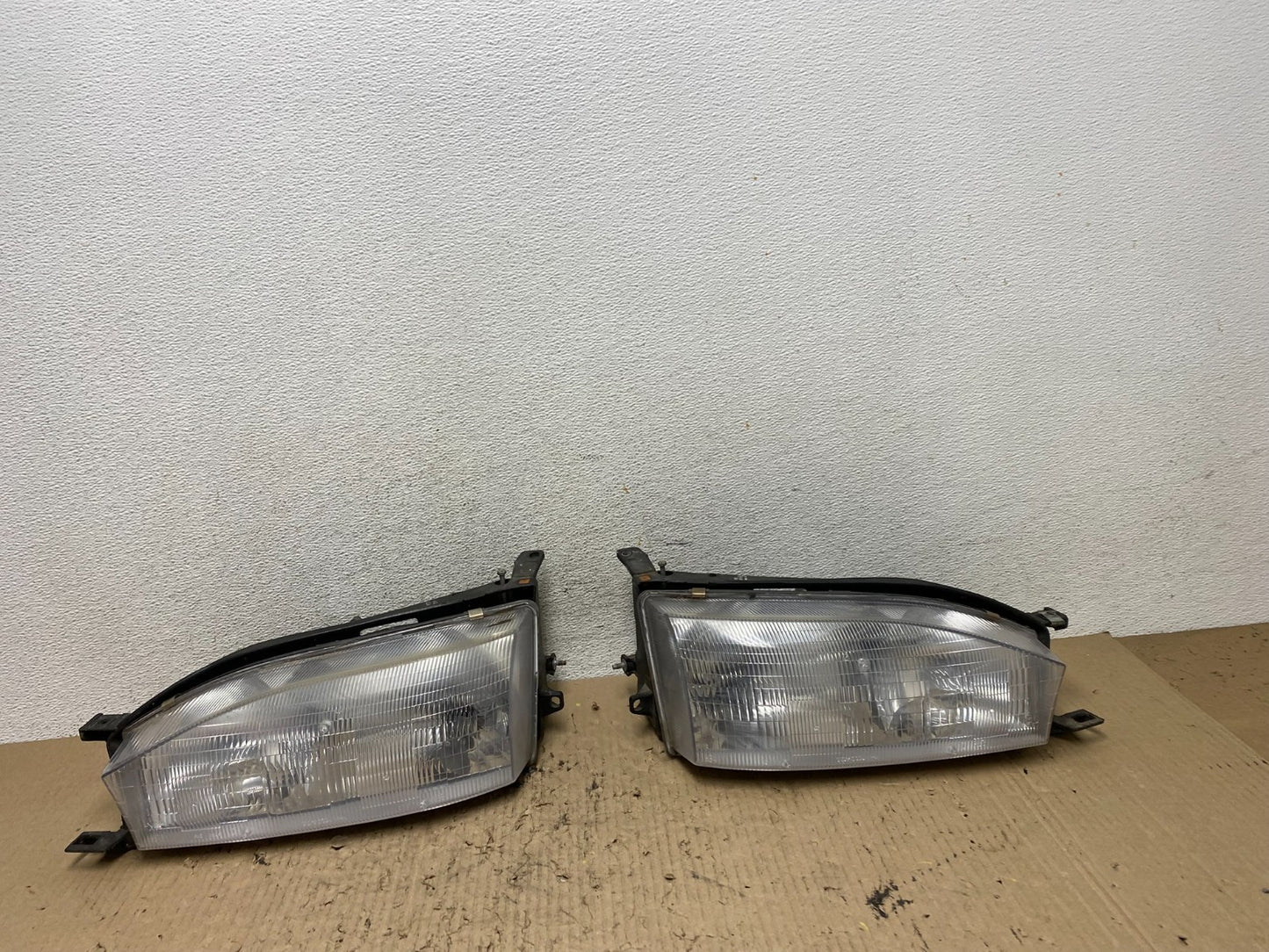 1992 1993 1994 Toyota Camry Left+Right Halogen Headlights AF7185 DW0
