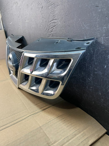 2011 to 2015 Nissan Rogue Front Upper Chrome Grill Grille AC5280 DG2