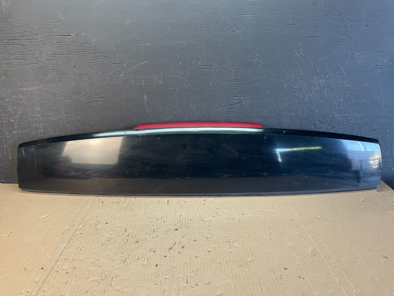 2007-2014 Chevrolet Tahoe Suburban Yukon Spoiler Wing 3rd Brake Light AE0755 DG0