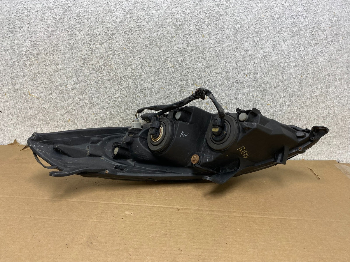 2004 2005 2006 Toyota Solara Halogen Headlight Right Passenger Side AH3121 DW6