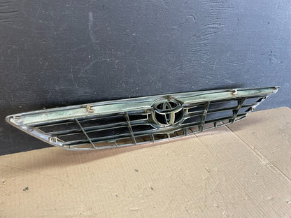 2005 to 2006 Toyota Camry Front Upper Grill Grille AE3645 DG4