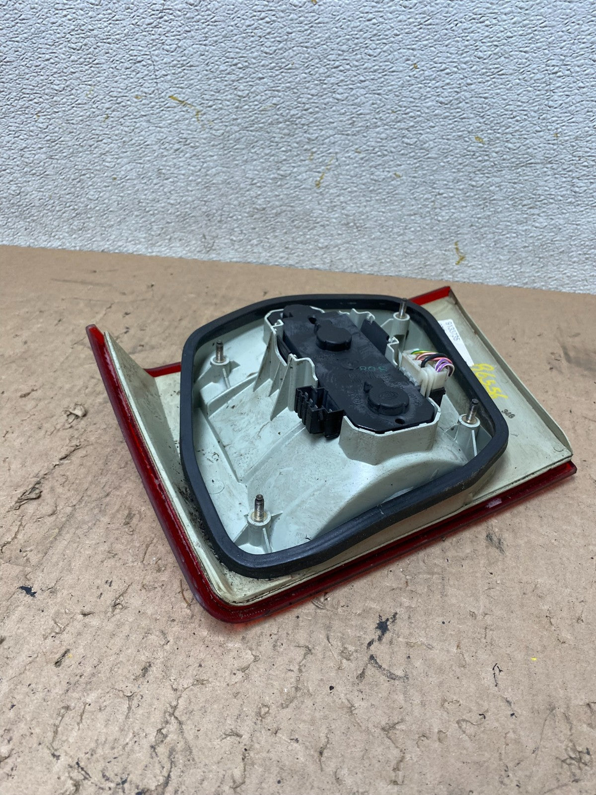 1995 to 1997 Volvo 940 960 Left Driver LH Side Inner Tail Light Oem R6555 DG5