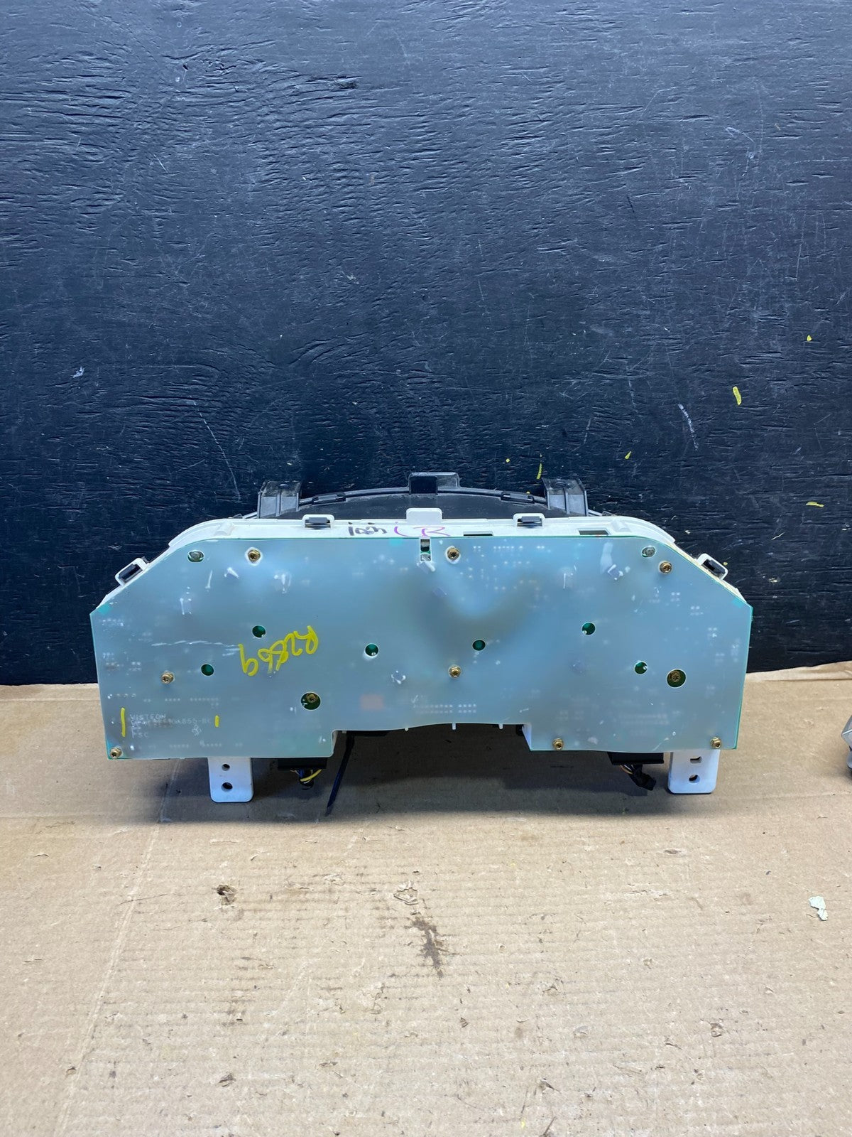 2004 2005 Ford Explorer Speedometer Cluster Gauge Oem r2869 DG5