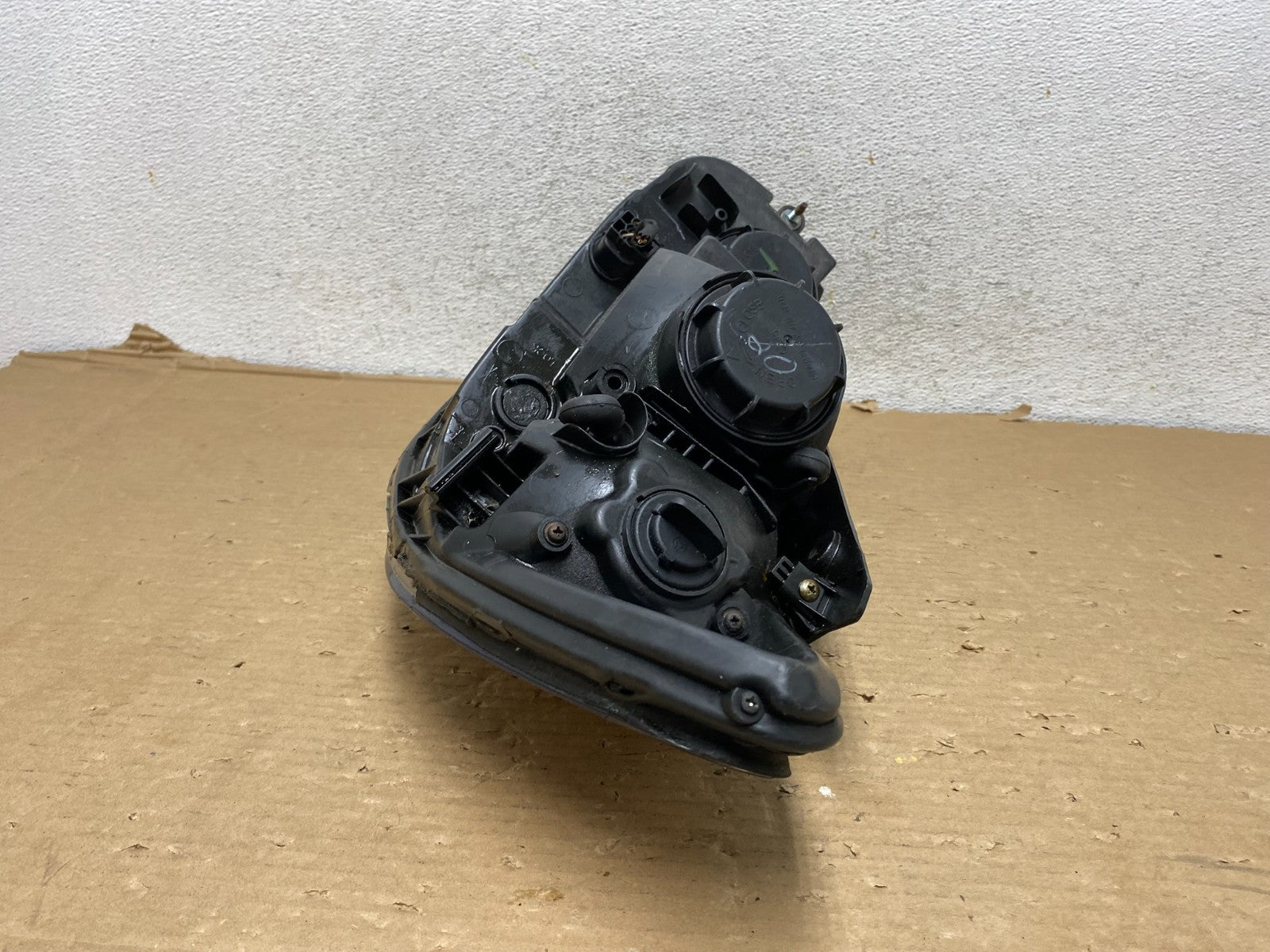 2007 2008 2009 Hyundai Santa Fe Right Passenger Halogen Headlight AG9275 DW7