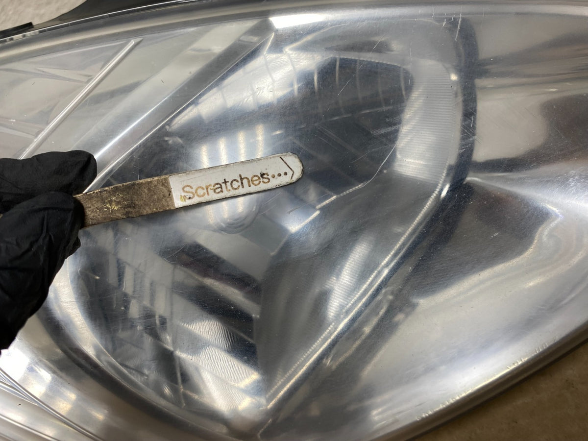 2006 to 2011 Hyundai Accent Sedan Left+Right Halogen Headlights AH4043 DW3