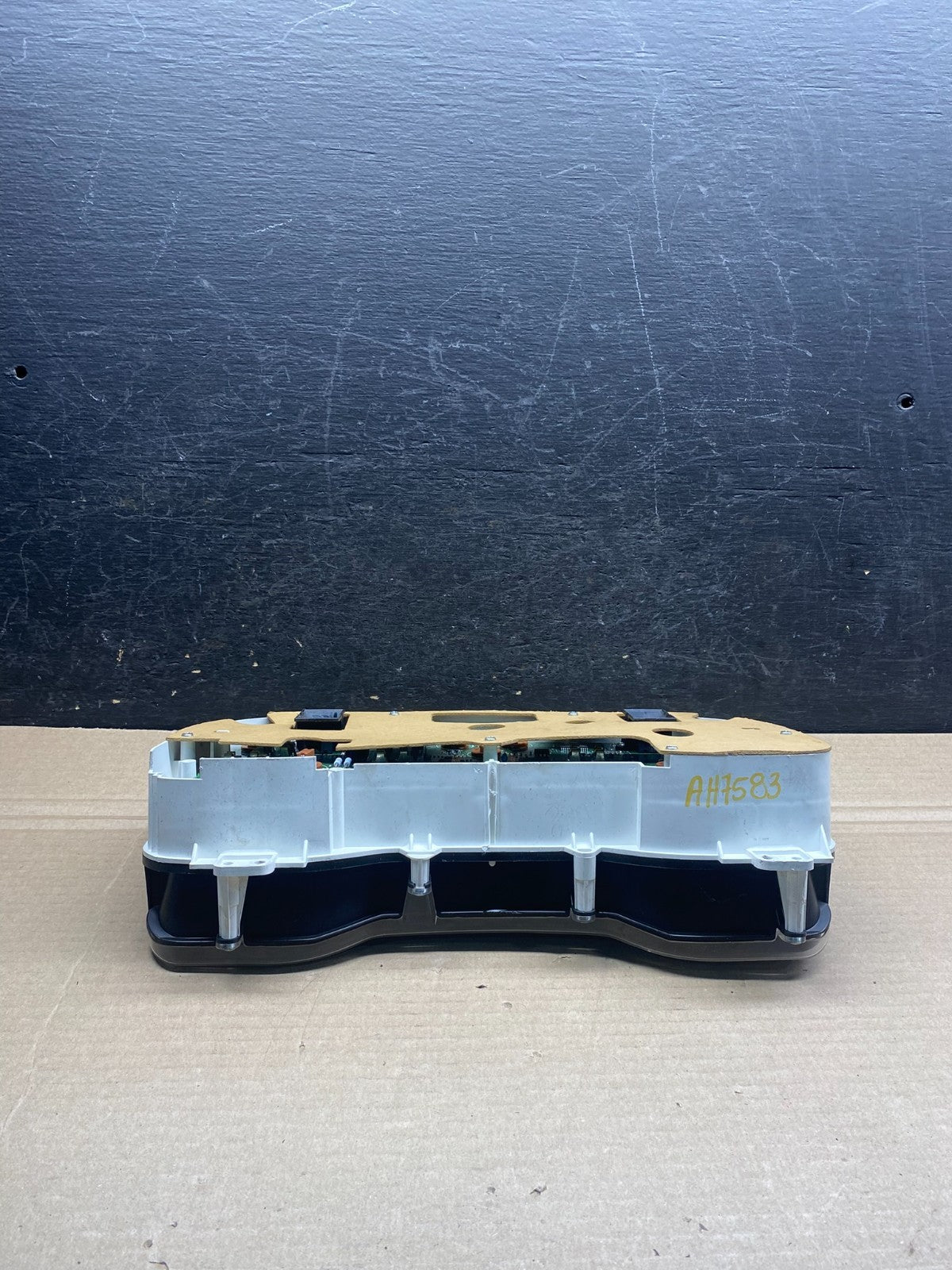 2001 2002 2003 Dodge Durango Speedometer Instrument Cluster Gauge AH7583 DG5