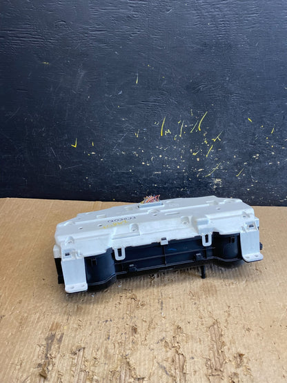 2008 2009 2010 Toyota Sienna Speedometer Cluster Gauge OEM Z9807 DG5