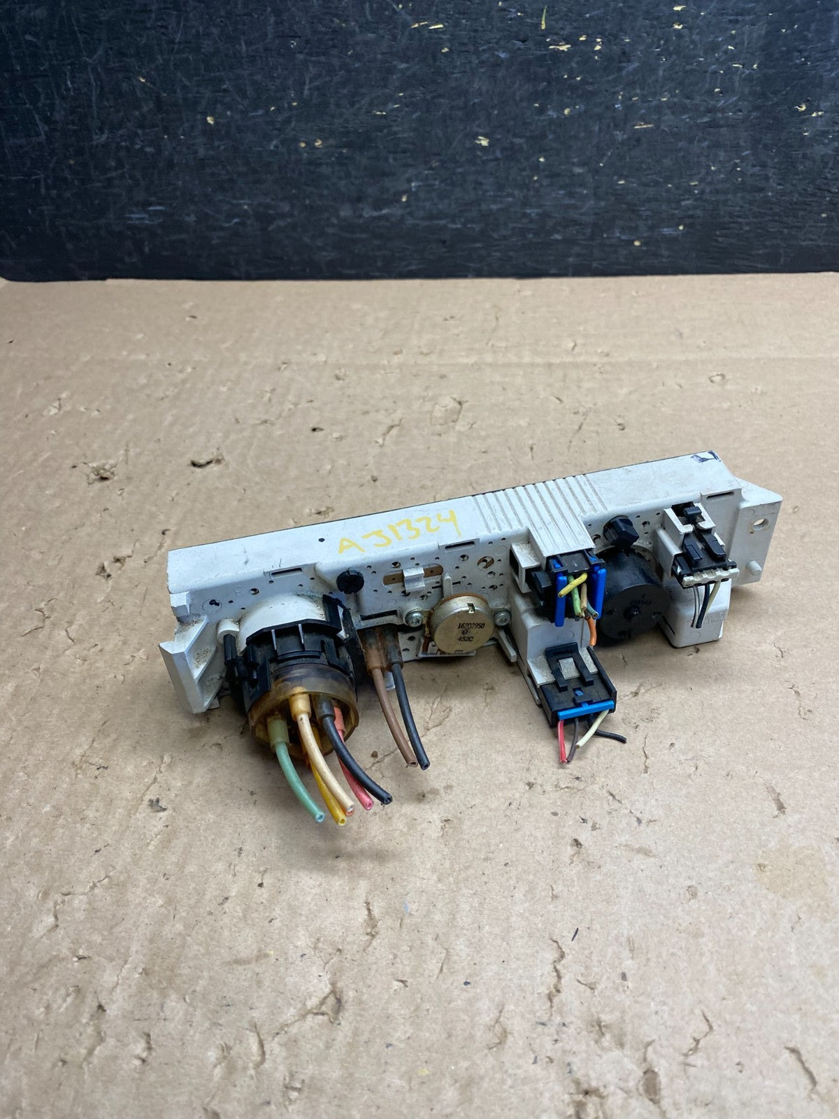 2001 - 2007 GMC Chevrolet Express 1500 Climate Control A/C aj1324 DG3