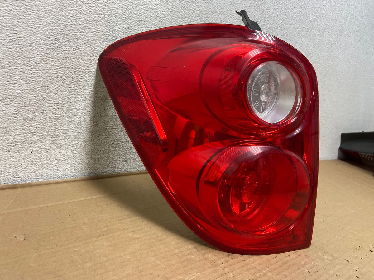 2010 to 2015 Chevrolet Equinox Left Driver Lh Side Tail Light AG9221 LK1