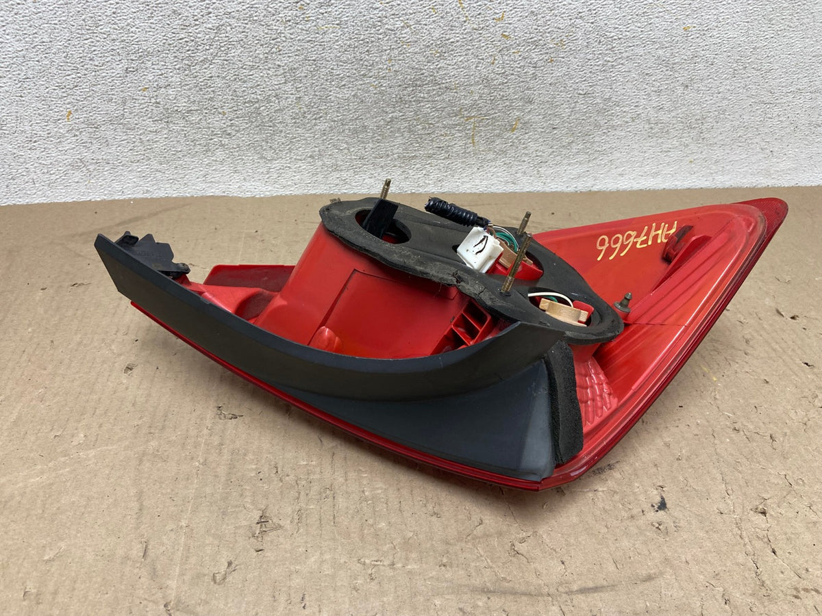 2005 2006 2007 Scion TC Tail Light Right Passenger Rh Side AH7666 LK4