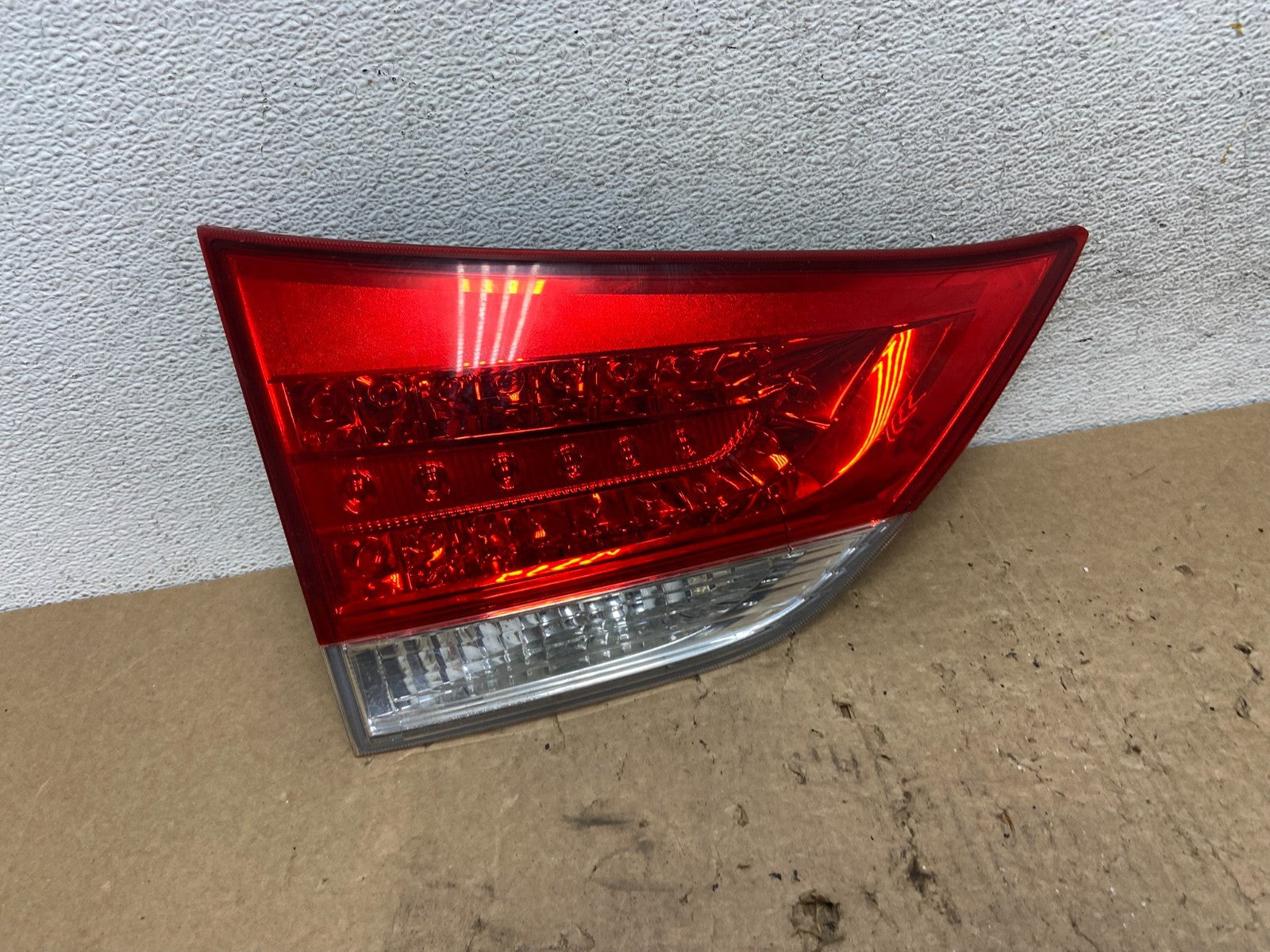 2011-2020 Toyota Sienna Left LH Side Inner Tail Light AF82680