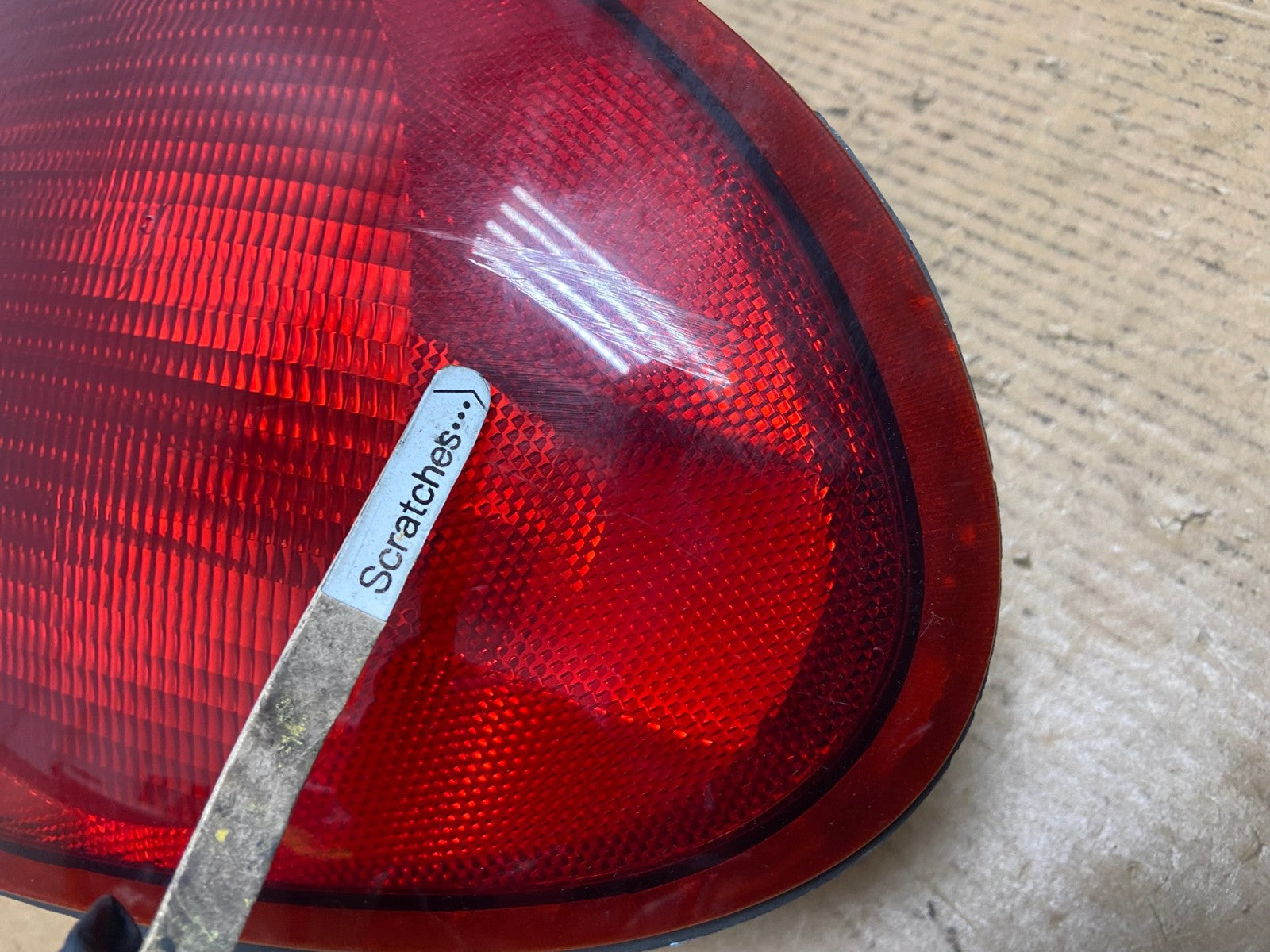 2000 2001 2002 Dodge Neon Left Driver LH Side Tail Light AE0224 LK3