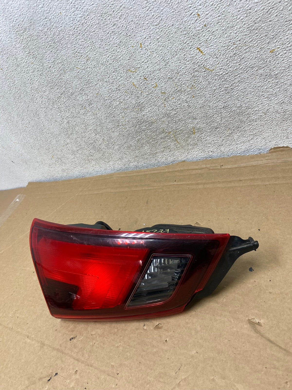 2017 - 2019 Nissan Rogue Sport Left Driver LH Side Tail Light AH8227 LK2